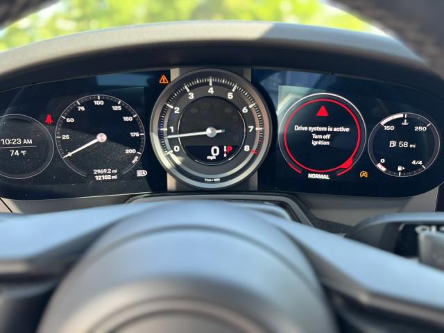 2022 Porsche 911 Carrera ~ SPORT CHRONO PACKAGE !!!