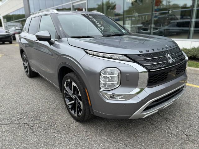 2022 Mitsubishi Outlander SEL ~ Touring Package !! Heads-Up Display !!! Bose Premium Sound !!