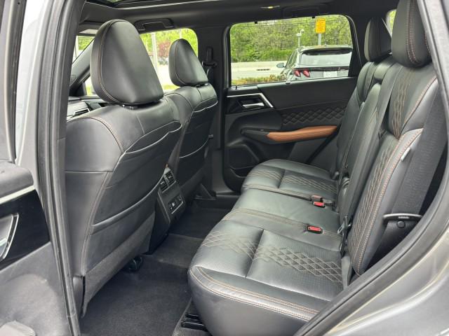 2022 Mitsubishi Outlander SEL ~ Touring Package !! Heads-Up Display !!! Bose Premium Sound !!