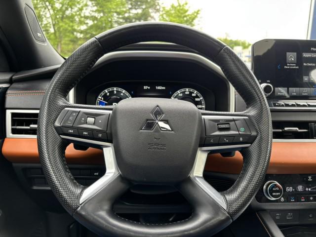 2022 Mitsubishi Outlander SEL ~ Touring Package !! Heads-Up Display !!! Bose Premium Sound !!