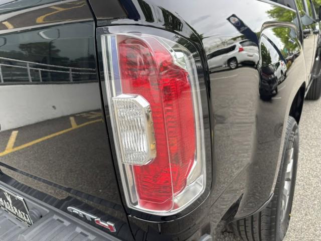 2021 GMC Canyon 4WD Crew Cab Short Box AT4 - Leather