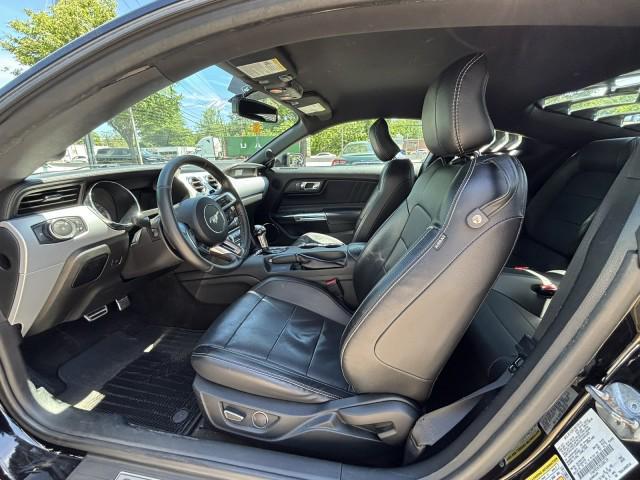 2017 Ford Mustang EcoBoost !!!