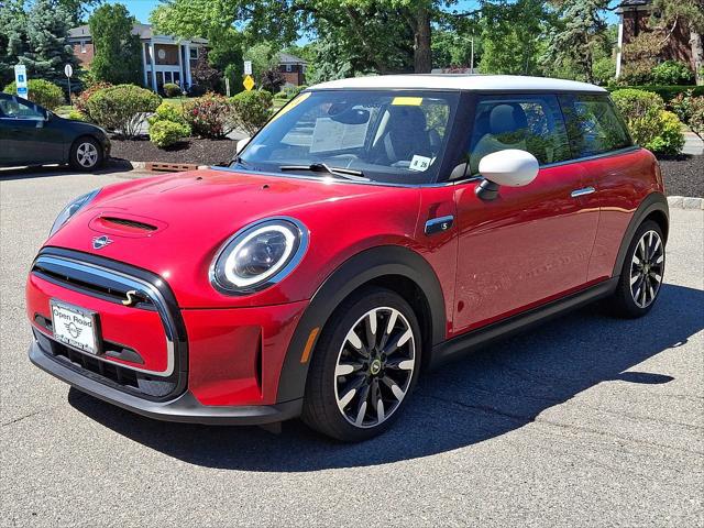 2024 MINI SE Hardtop Cooper