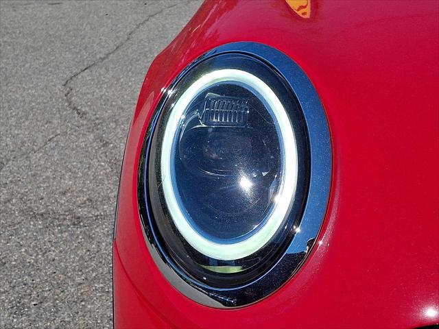 2024 MINI SE Hardtop Cooper