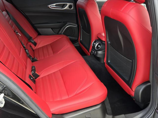 2023 Alfa Romeo Giulia Veloce RWD