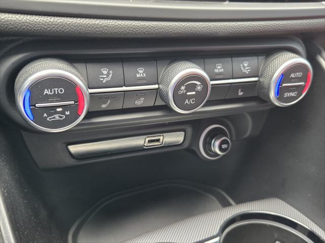 2023 Alfa Romeo Giulia Veloce RWD