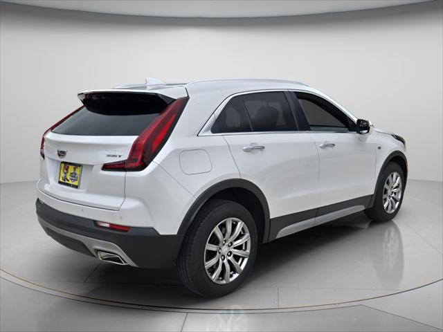 2022 Cadillac XT4 FWD Premium Luxury