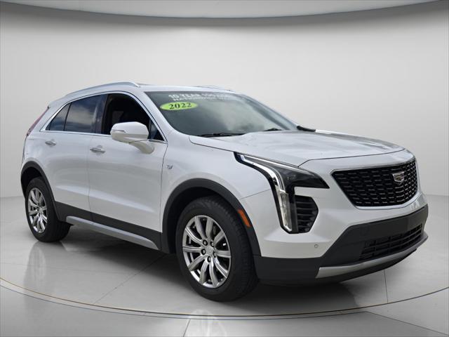 2022 Cadillac XT4 FWD Premium Luxury