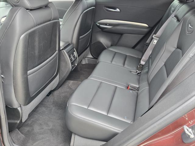2023 Cadillac XT4 FWD Premium Luxury