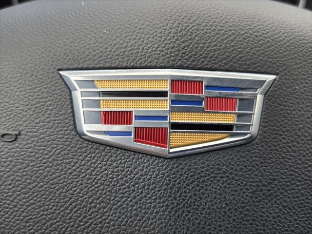 2023 Cadillac XT4 FWD Premium Luxury
