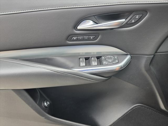 2023 Cadillac XT4 FWD Premium Luxury