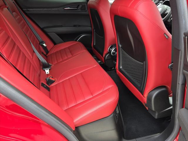 2023 Alfa Romeo Stelvio Sprint RWD
