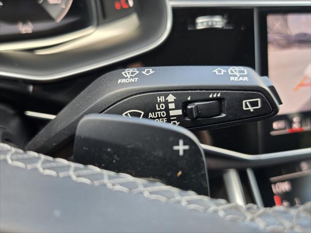 2023 Audi Q8 Premium 55 TFSI quattro Tiptronic