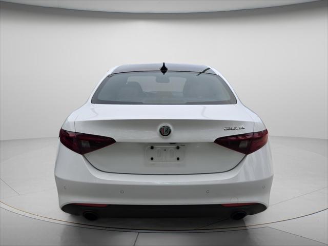2022 Alfa Romeo Giulia Ti RWD