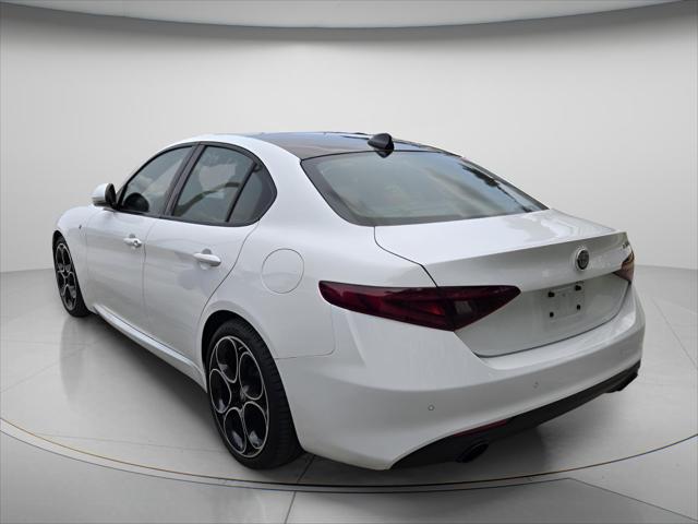 2022 Alfa Romeo Giulia Ti RWD
