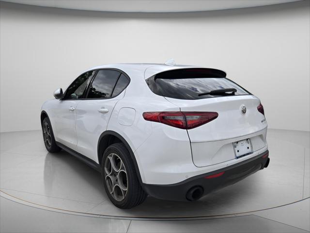 2023 Alfa Romeo Stelvio Sprint RWD