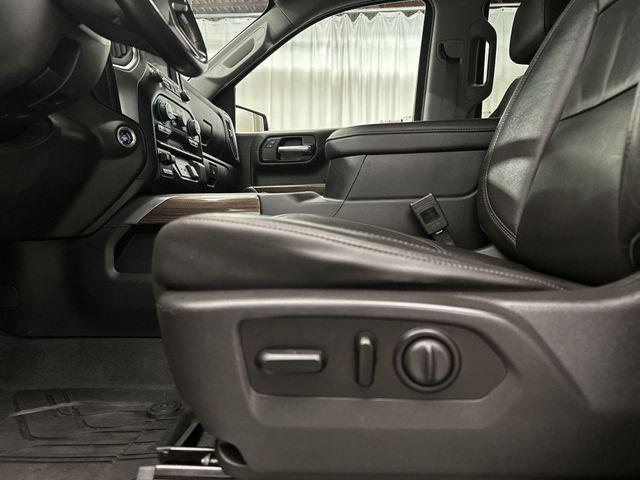 2020 Chevrolet Silverado 1500 4WD Crew Cab Short Bed RST