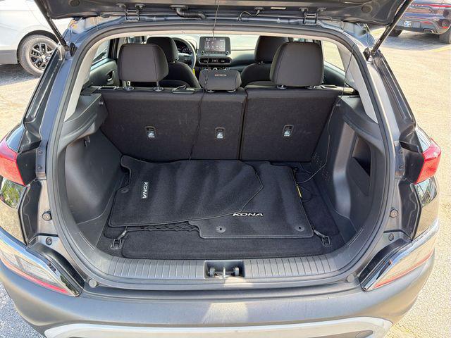 2023 Hyundai Kona SE