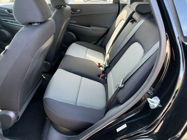 2023 Hyundai Kona SE