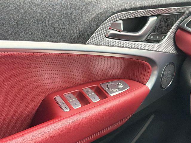 2023 Genesis G70 2.0T AWD