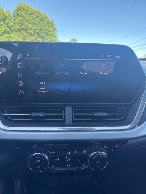 2024 Chevrolet Trax FWD LT