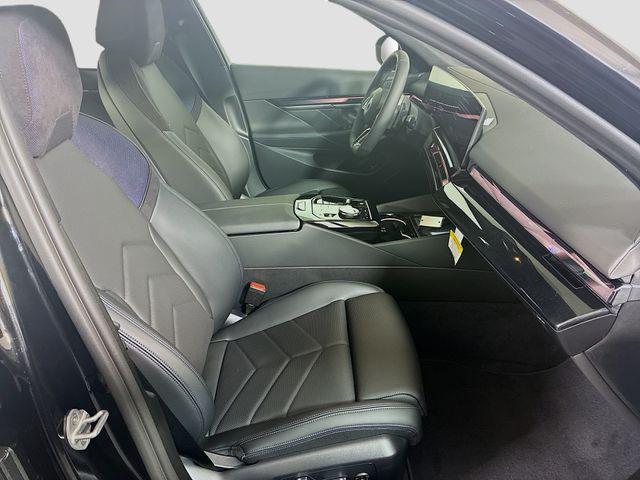 2027 BMW 5 Series 550e xDrive