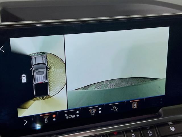 2024 GMC Sierra 1500 4WD Crew Cab Short Box Elevation with 3SB