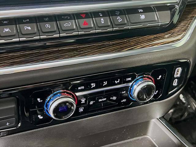 2024 GMC Sierra 1500 4WD Crew Cab Short Box Elevation with 3SB