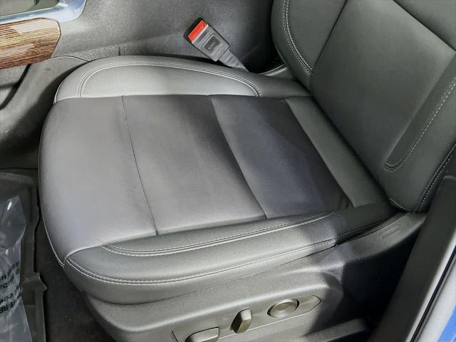 2024 GMC Sierra 1500 4WD Crew Cab Short Box Elevation with 3SB