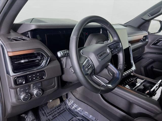2025 GMC Yukon XL 4WD Denali