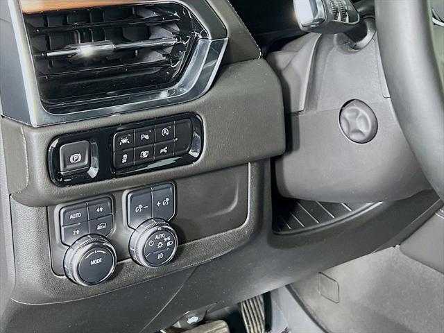 2025 GMC Yukon XL 4WD Denali
