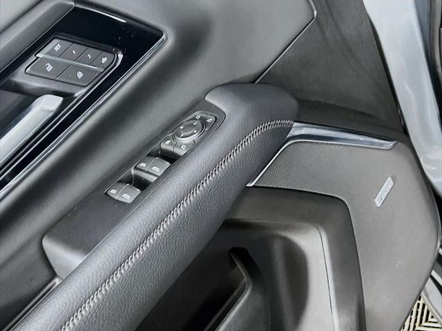 2025 GMC Yukon XL 4WD Denali