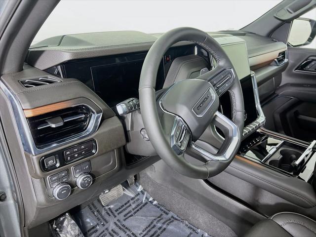 2025 GMC Yukon Denali 4WD