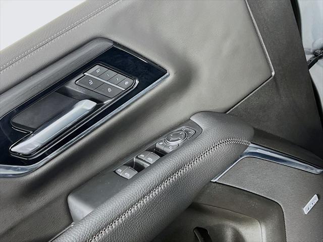 2025 GMC Yukon Denali 4WD