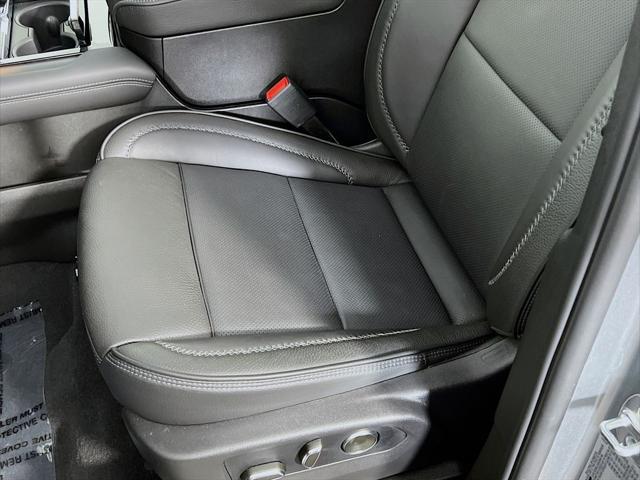 2025 GMC Yukon Denali 4WD