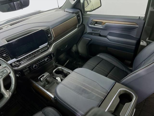 2024 Chevrolet Silverado 1500 4WD Crew Cab Short Bed High Country