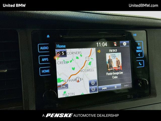 2015 Toyota Sienna XLE 8 Passenger