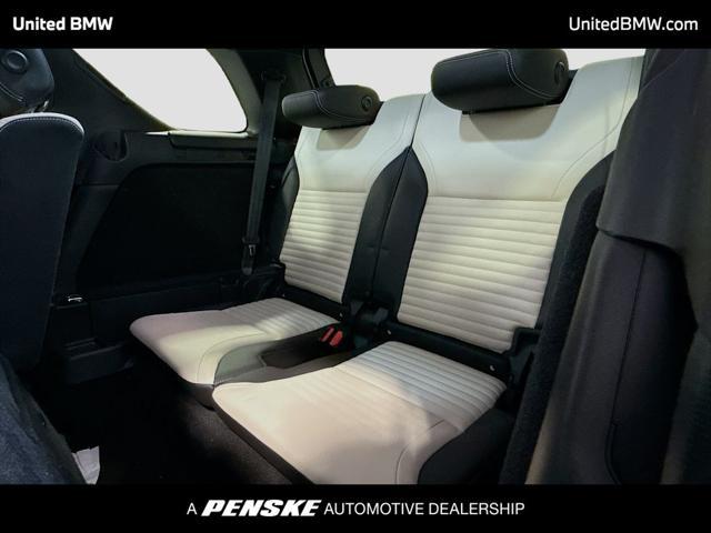 2023 Land Rover Discovery P360 HSE R-Dynamic