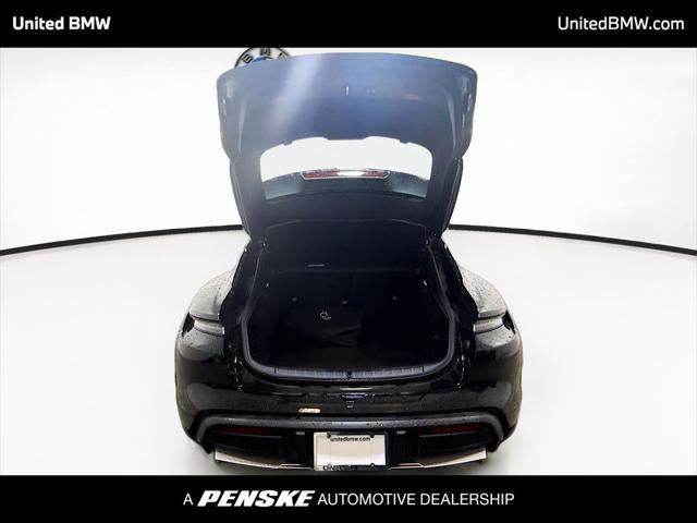 2022 Porsche Taycan Cross Turismo 4