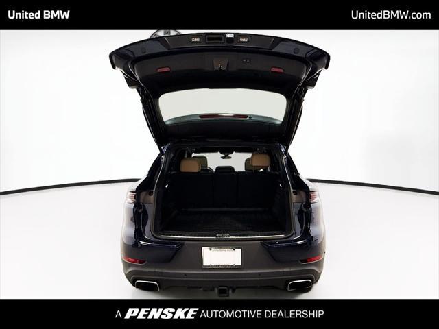 2025 Porsche Cayenne Base
