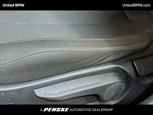 2022 Hyundai Elantra SE