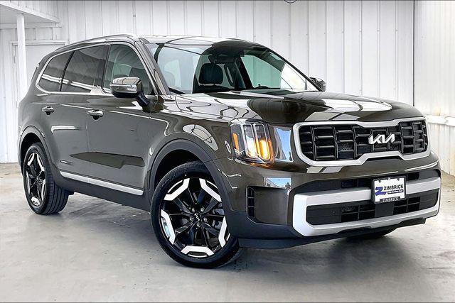 2024 Kia Telluride S for sale in MADISON, WI