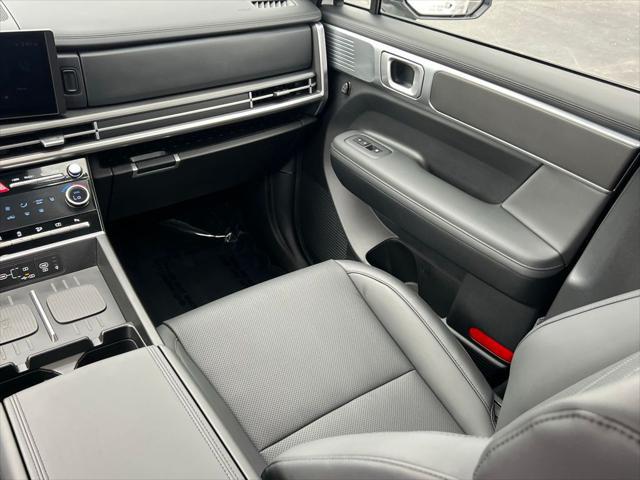 2025 Hyundai Santa Fe XRT
