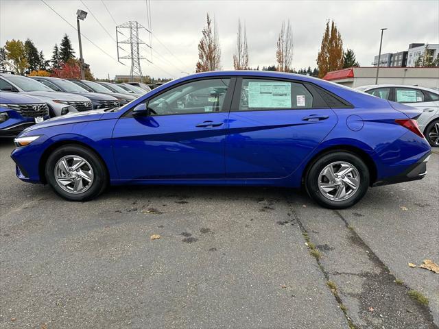 2025 Hyundai Elantra SE