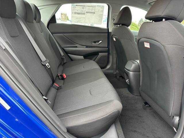 2025 Hyundai Elantra SE