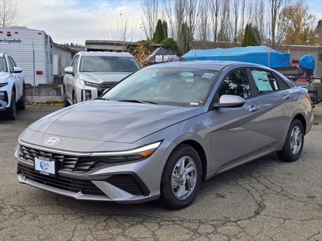 2025 Hyundai Elantra SE