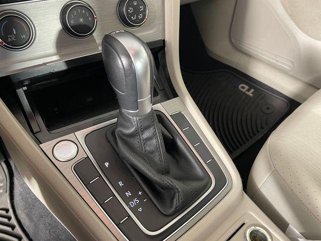 2015 Volkswagen Golf SportWagen TDI S 4-Door