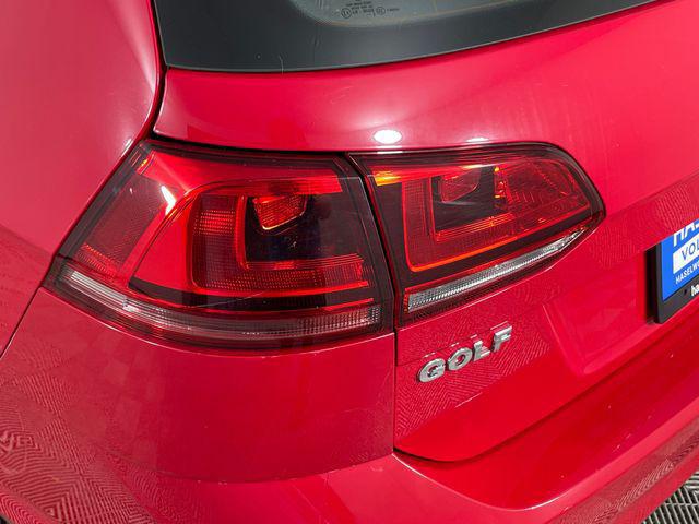 2015 Volkswagen Golf SportWagen TDI S 4-Door