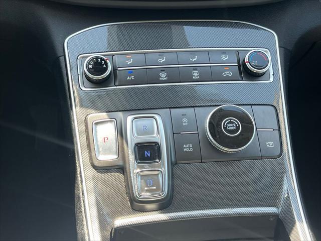 2021 Hyundai Santa Fe SE