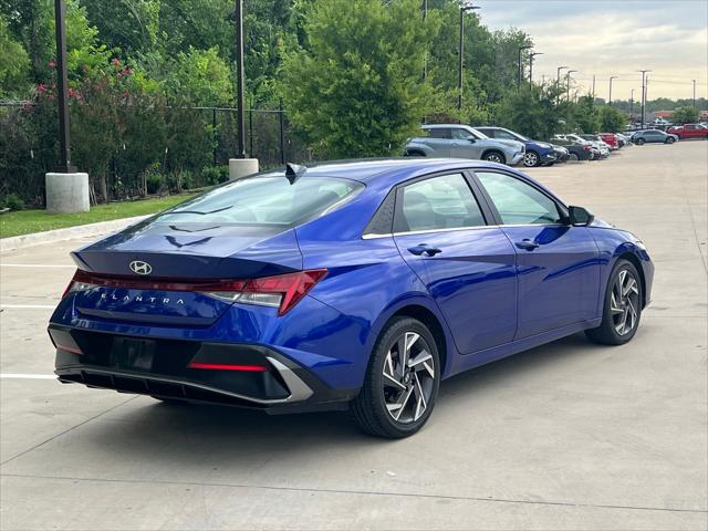 2025 Hyundai Elantra SEL Convenience